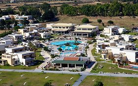 Natura Park Village